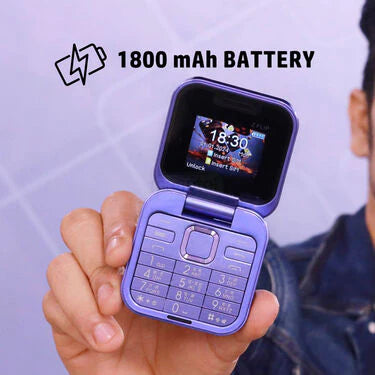 Dual SIM flip phone with camera and four languages (including Hindi).